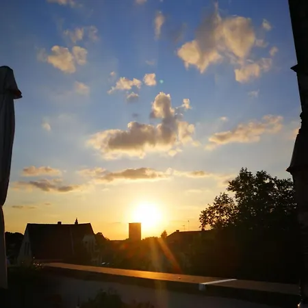 Haus Mit Dachterrasse 別荘 *