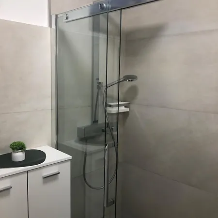 Haus Mit Dachterrasse 別荘 ヘルテン